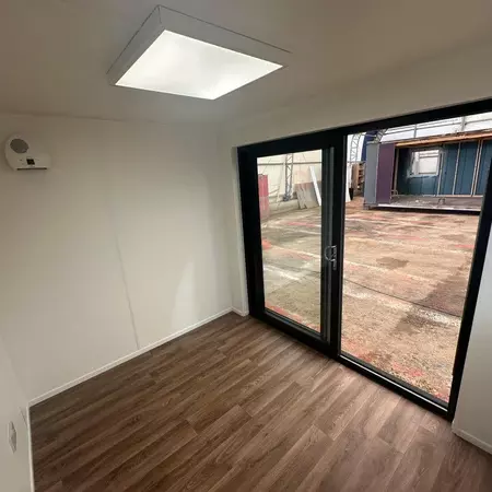 10 × 8 ft Custom Office with Picture Window (Refurbished) — view 6