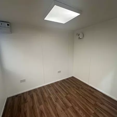 10 × 8 ft Custom Office with Picture Window (Refurbished) — view 10