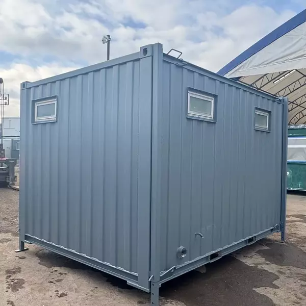 12 × 9 ft 2+1 Toilet Block – Secure Steel (Pre-owned) — view 4