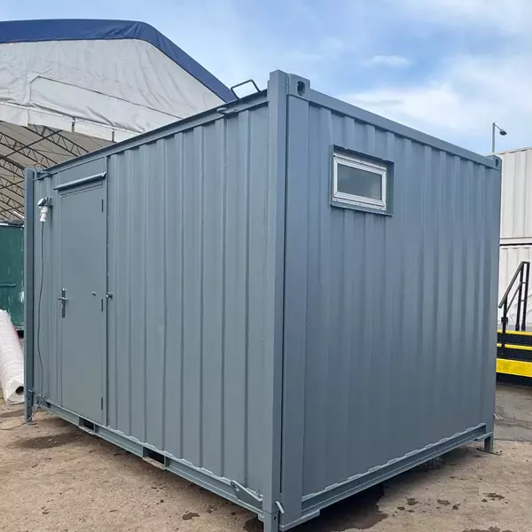 12 × 9 ft 2+1 Toilet Block – Secure Steel (Pre-owned) — view 5
