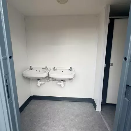 12 × 9 ft 2+1 Toilet Block – Secure Steel (Pre-owned) — view 7