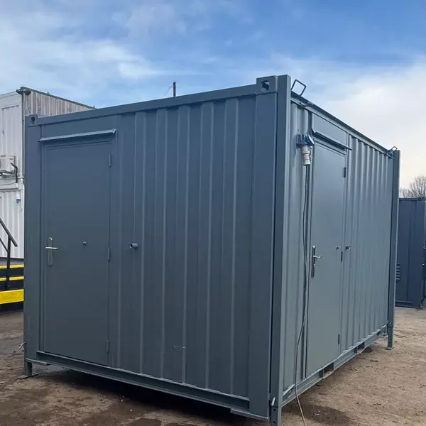 12 × 9 ft 2+1 Toilet Block – Secure Steel (Pre-owned) — view 11