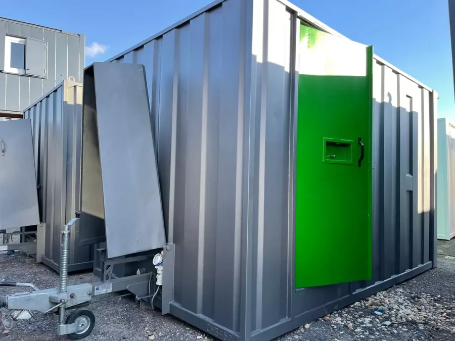 12 × 7.5 ft Towable Mobile Welfare Unit with New Diesel Generator