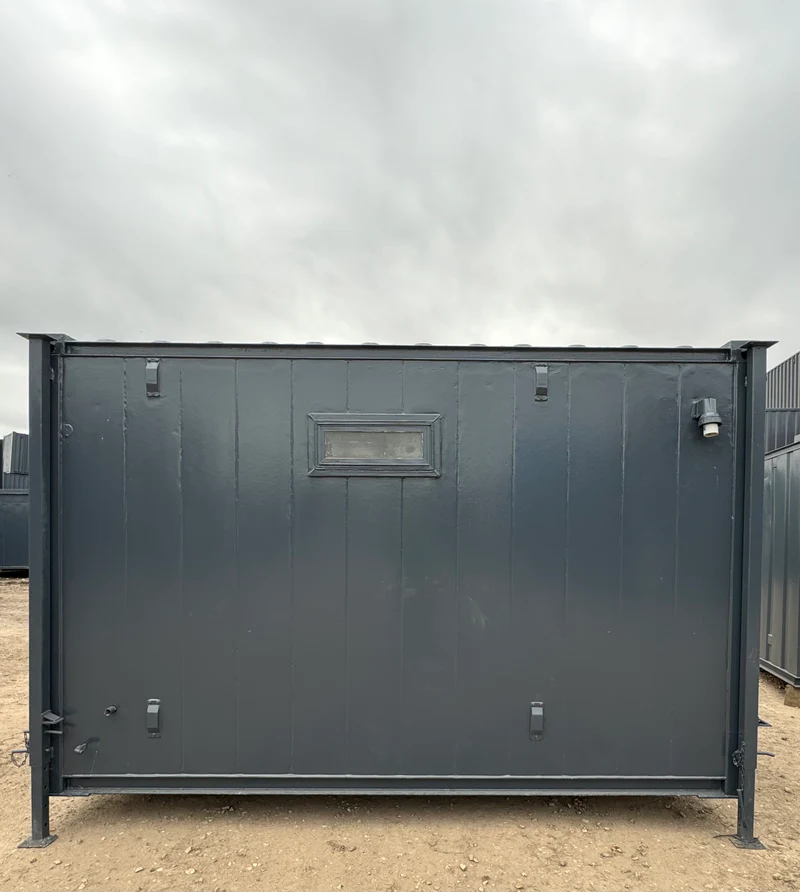 12 × 9 ft 2+1 Toilet Block – Secure Steel, Dual Access (Pre-owned) — view 11