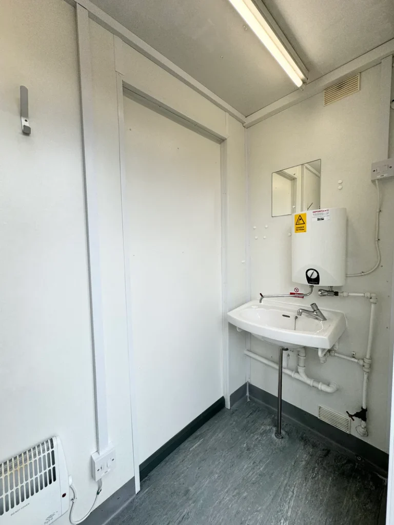 13 × 9 ft 2+1 Toilet Block – Secure Steel (Used) — view 12