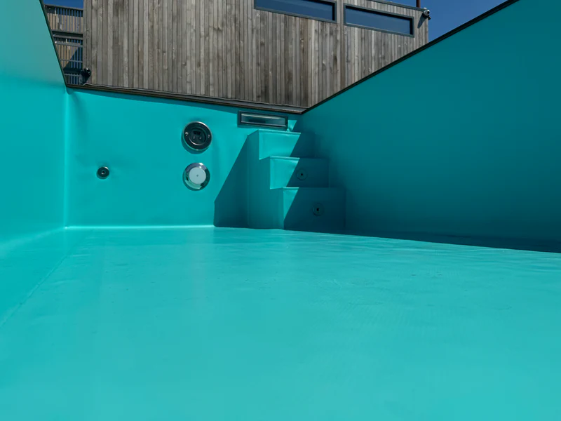 20ft Container Swimming Pool – Caribbean Blue — view 11