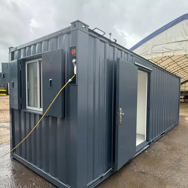 21 × 8 ft Office & Store Cabin – Secure Steel (Refurbished) — view 14