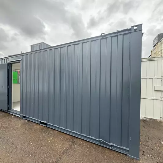 21 × 8 ft Office & Store Cabin – Secure Steel (Refurbished) — view 10