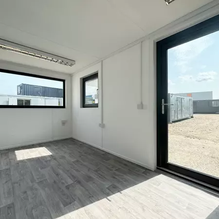 24 × 9 ft Custom Open-Plan Office Cabin (Refurbished) — view 8