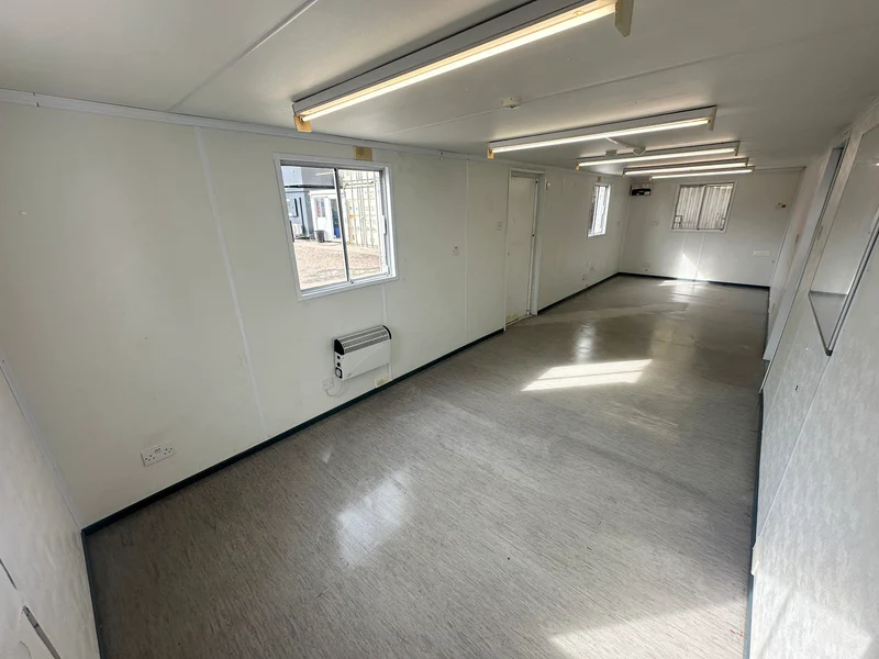 32 × 10 ft Crib Room & Office Cabin – Secure Steel (Sold as Seen) — view 6