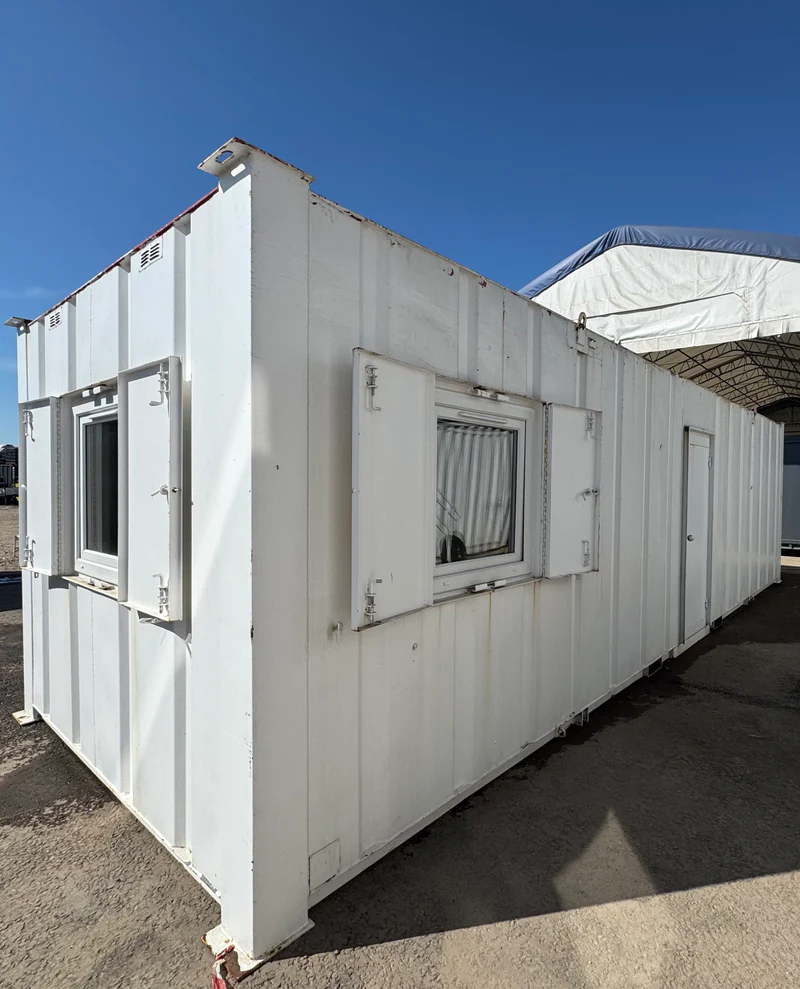 32 × 10 ft Crib Room & Office Cabin – White (Sold as Seen) — view 8