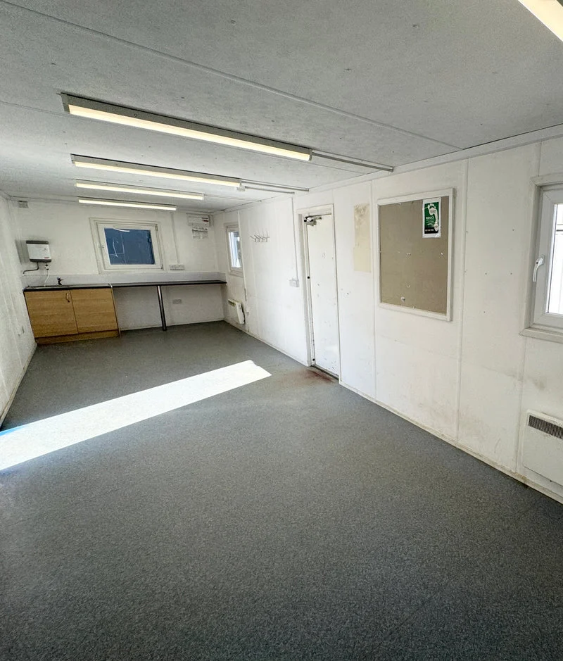 32 × 10 ft Crib Room or Office Cabin – Blue (Sold as Seen) — view 10