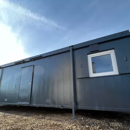 32 × 10 ft Open-Plan Office Cabin – Secure Steel (Refurbished) — view 9