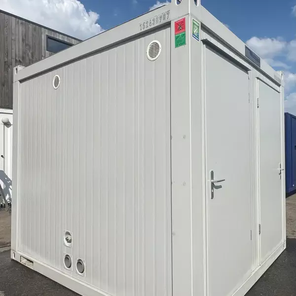 10 × 8 ft Four-Bay Toilet Block – Four WCs & Basins (New) — view 2