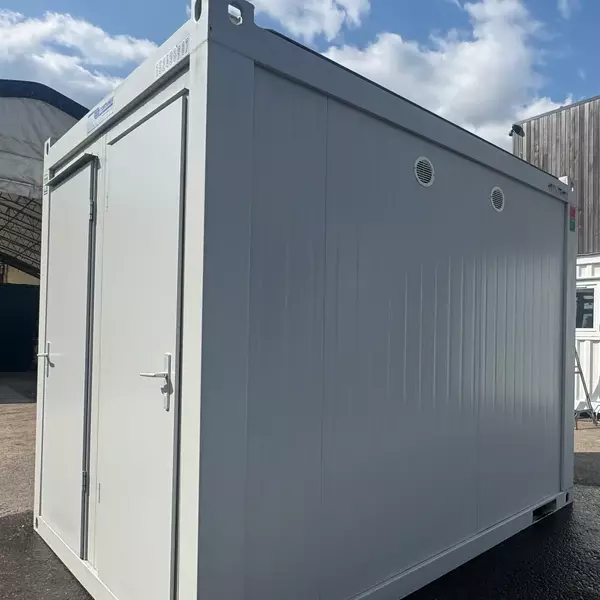 10 × 8 ft Four-Bay Toilet Block – Four WCs & Basins (New) — view 5