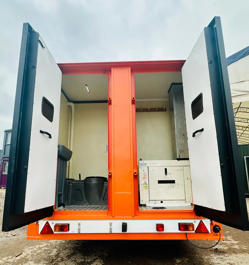 Towable Mobile Welfare Unit with Diesel Generator – Modified (Used) — view 2