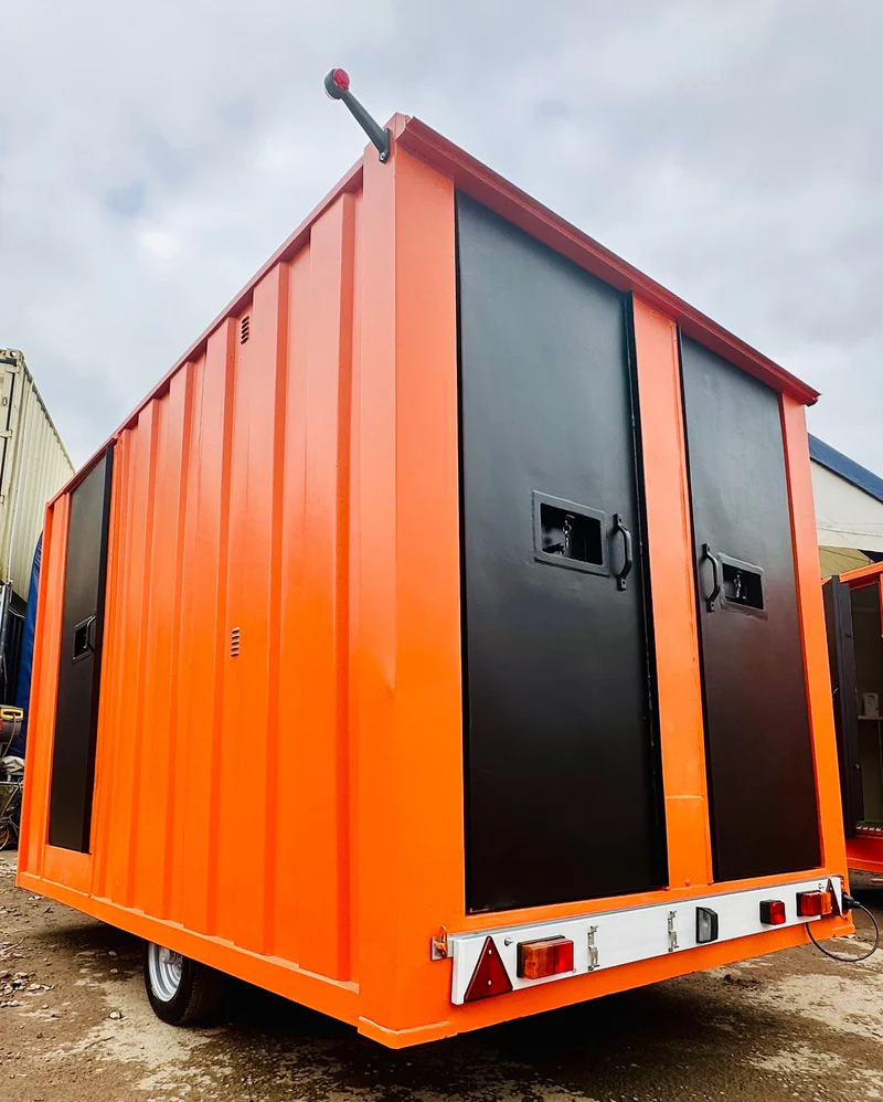 Towable Mobile Welfare Unit with Diesel Generator – Modified (Used) — view 11