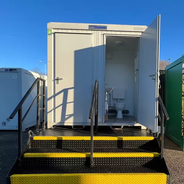 New 1+1 Toilet Block with Stepped Waste Tank Bundle — view 6