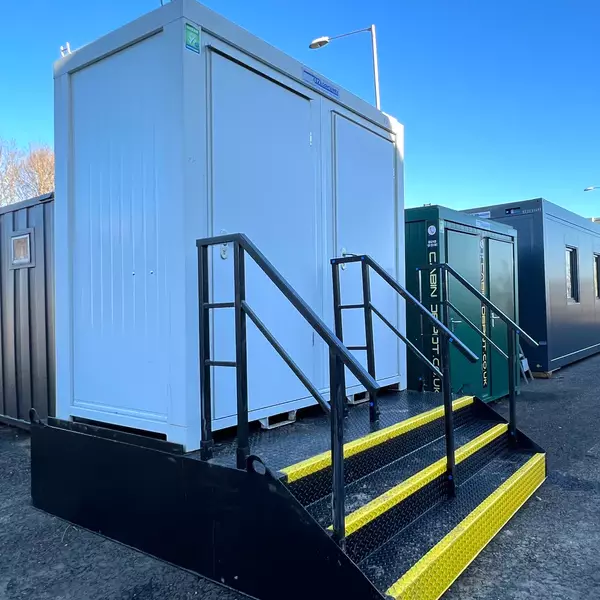 New 1+1 Toilet Block with Stepped Waste Tank Bundle — view 7