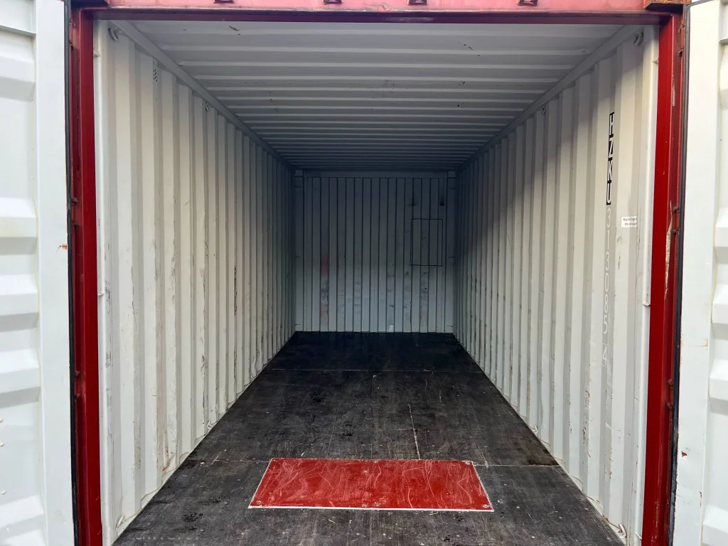 Used 20ft Shipping Container — view 4