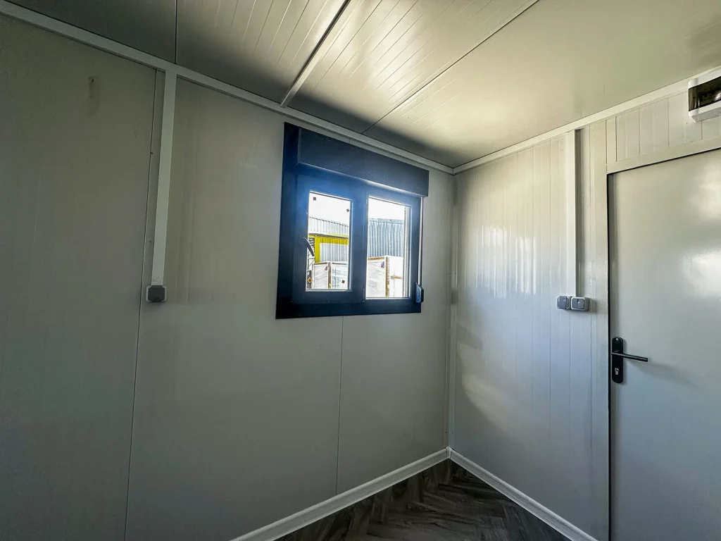 BLACK Designer Portable Office (6.00 × 2.40 m) — view 4