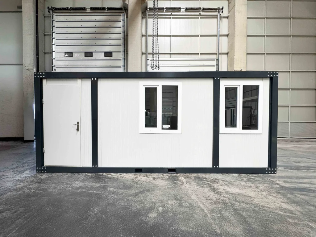 New 20ft Portable Office with Internal Door (6.00 × 2.40 m) — view 2